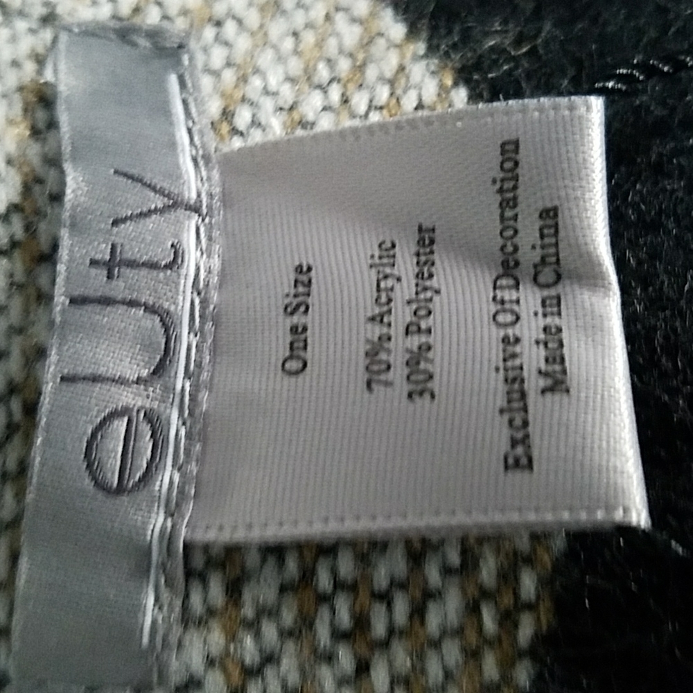 NEW Wrap Scarf - Picture 5 of 5